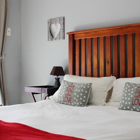 Smithland Guest Apartments Cape Town Bellville Esterno foto
