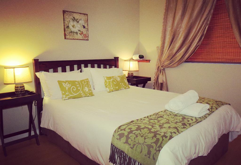 Smithland Guest Apartments Cape Town Bellville Esterno foto