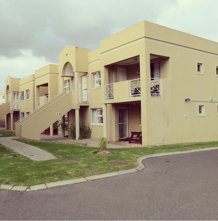 Smithland Guest Apartments Cape Town Bellville Esterno foto